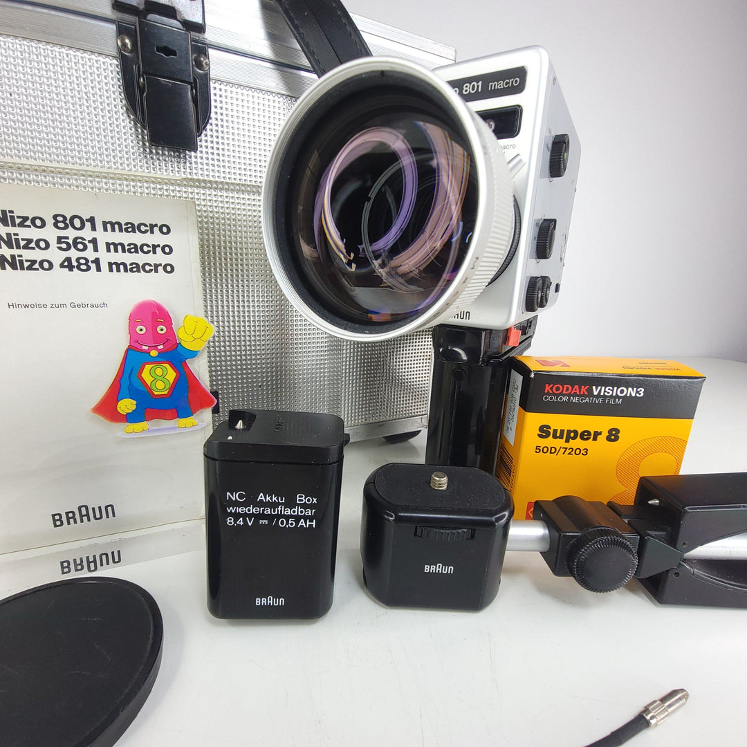 Nizo 801 Macro Super 8 Camera Ultimate Bundle in Excellent Condition Super 8 Cameras Braun Nizo