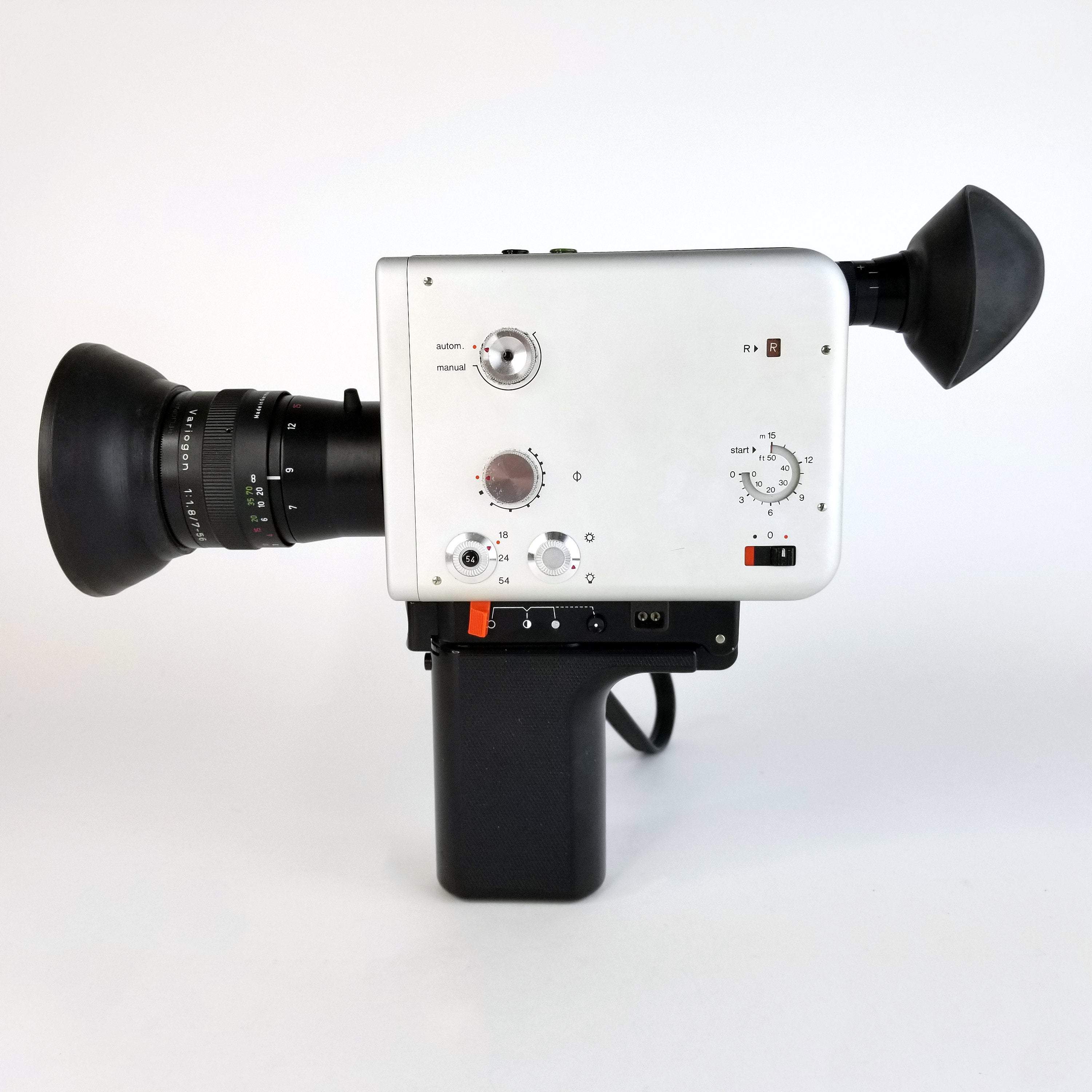 Nizo S560 Super 8 Camera with Light Meter Battery Adapters and