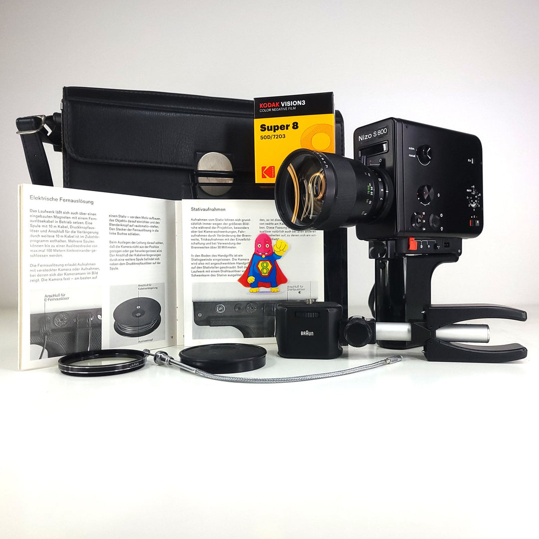 Nizo S800 Super 8 Camera Filmmaker's Bundle with plenty of Accessories! Super 8 Cameras Braun Nizo 